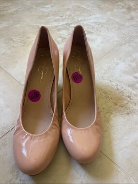 Jessica Simpson Blush Patent Round-Toe Pumps